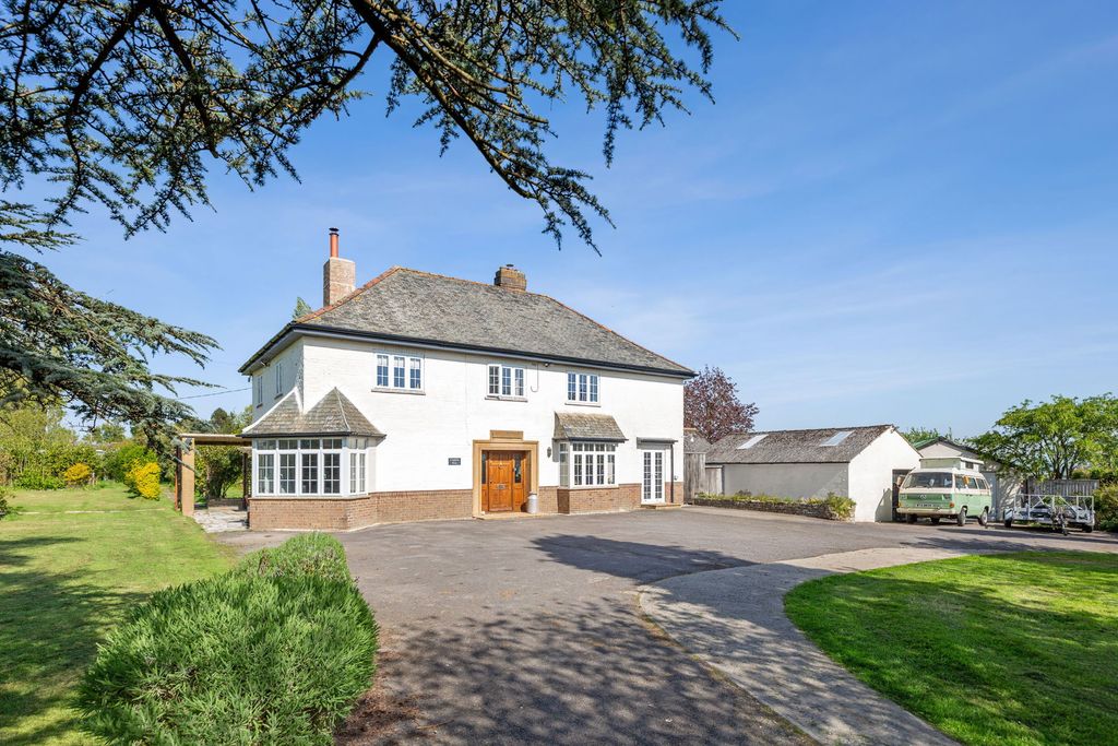 5 bed detached house for saleVagg Hill, Yeovil BA21