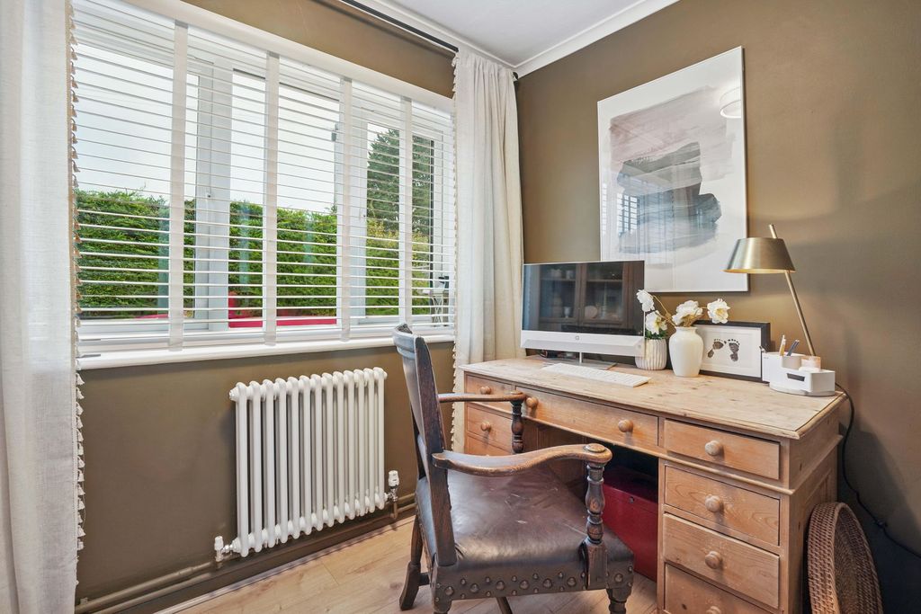 Additional image 12 of 5 bed detached bungalow for saleDucklington Lane, Witney OX28