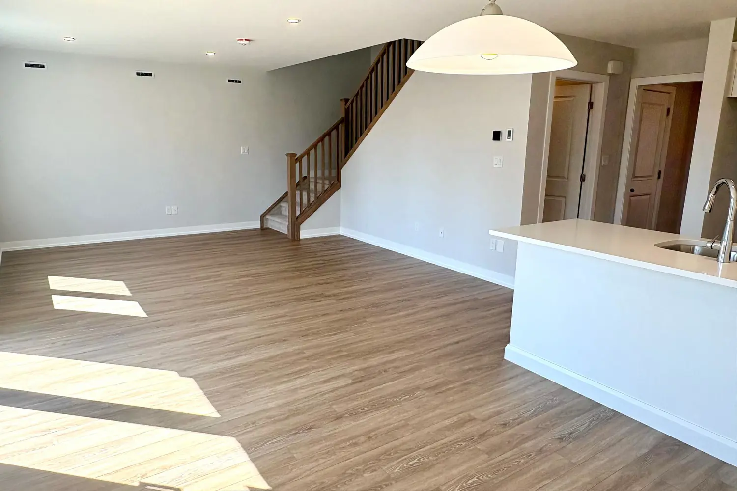 Additional image 7 of 115 Styles Drive