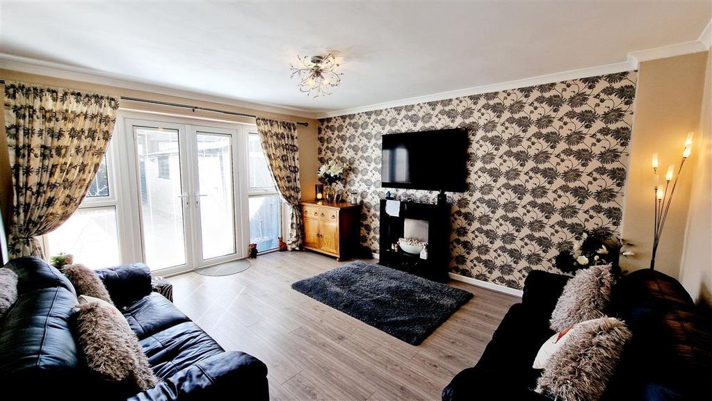 Additional image 7 of 2 bed semi-detached house for saleCambridge Avenue, Winsford CW7