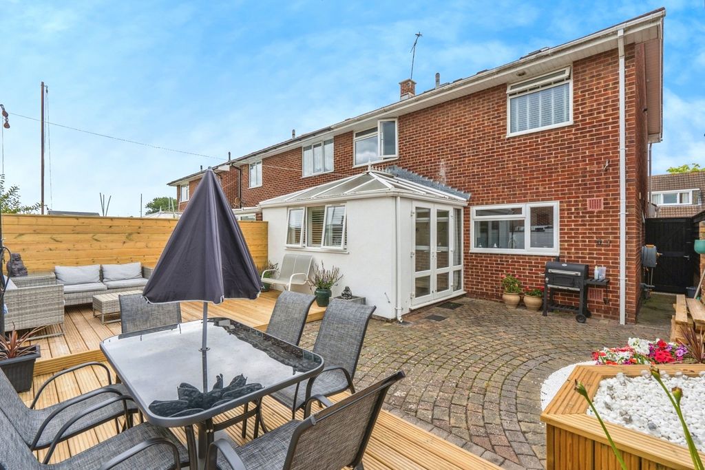 Additional image 8 of 3 bed semi-detached house for saleGodwit Road, Southsea, Hampshire PO4