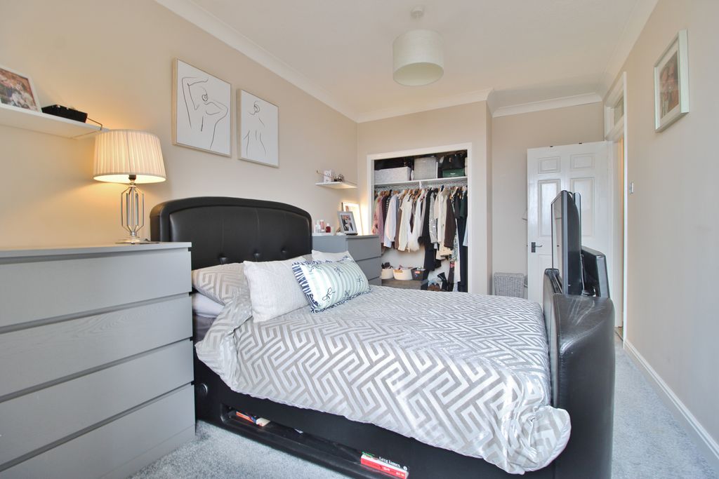Additional image 8 of 1 bed flat for saleLombard Street, Portsmouth PO1