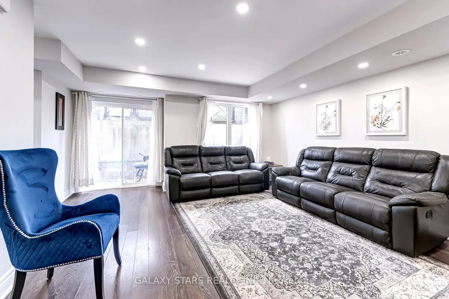 1 Blanche Lane 801 photo 5