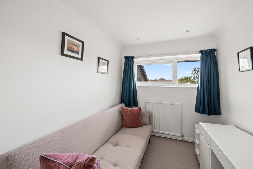 Additional image 12 of 2 bed flat for saleThe Avenue, Worcester Park KT4