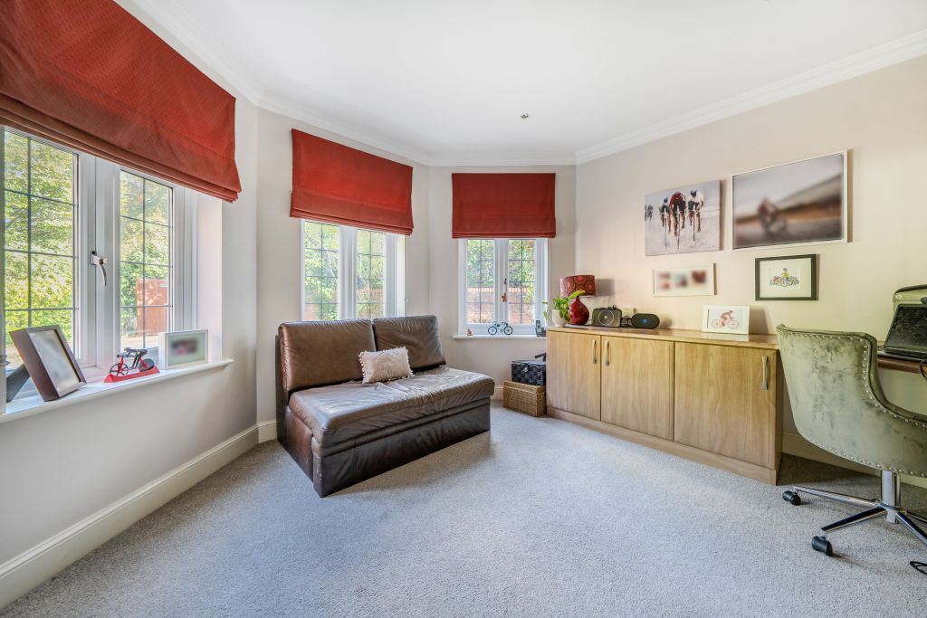 Additional image 15 of 5 bed detached house for saleHale End, Hook Heath, Woking GU22