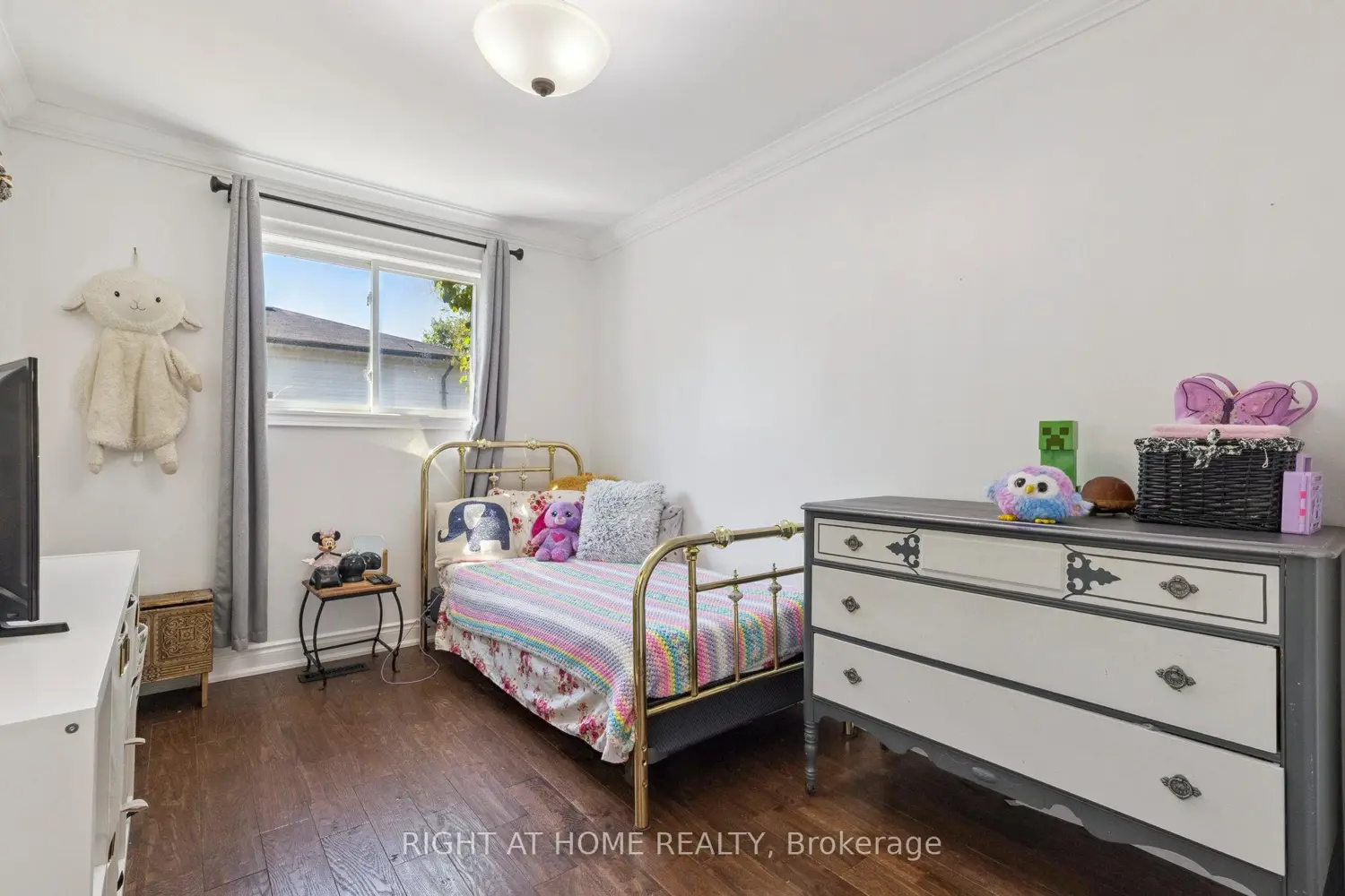 Additional image 11 of 403 Chandos Court