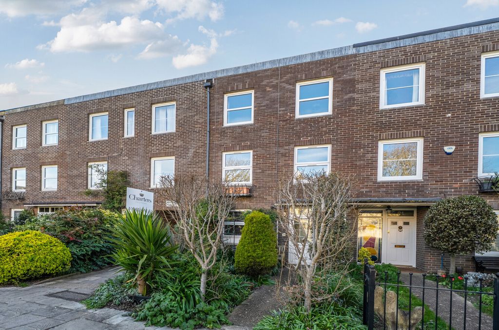 4 bed detached house for saleOyster Street, Old Portsmouth, Hampshire PO1
