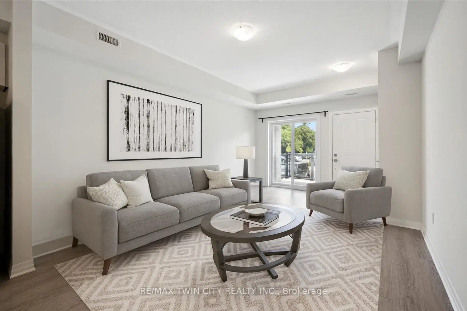 Additional image 3 of 25 Isherwood Avenue C34