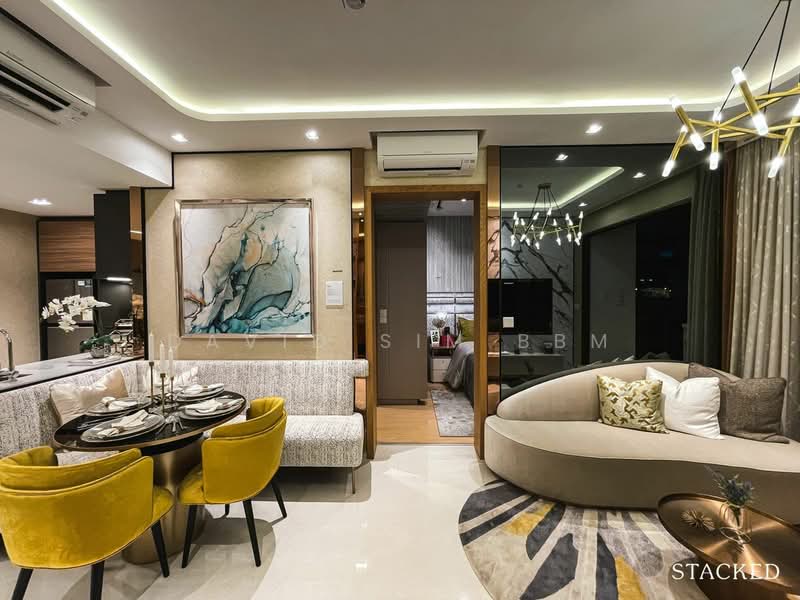 8 Hillview Rise photo 3