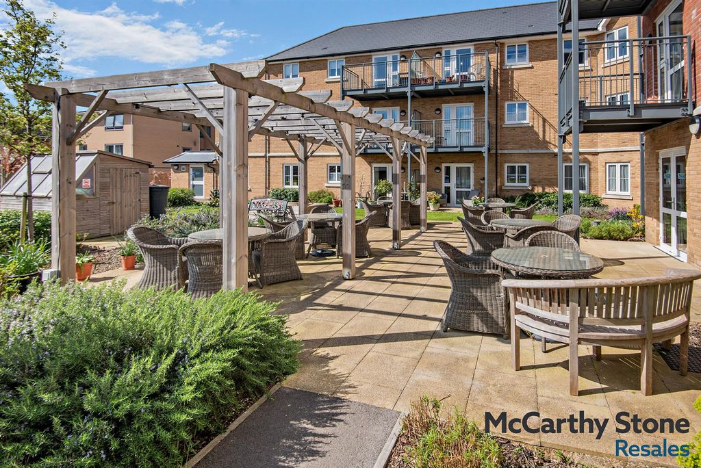 Additional image 32 of 2 bed flat for saleHampton Place, Hampton Close, Shirley, Southampton SO15