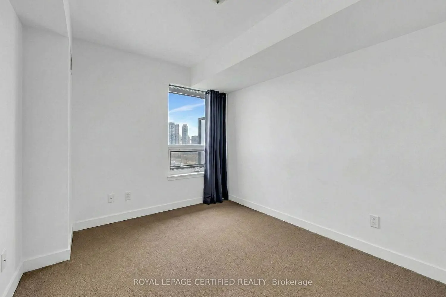 Additional image 9 of 160 Flemington Road 1409