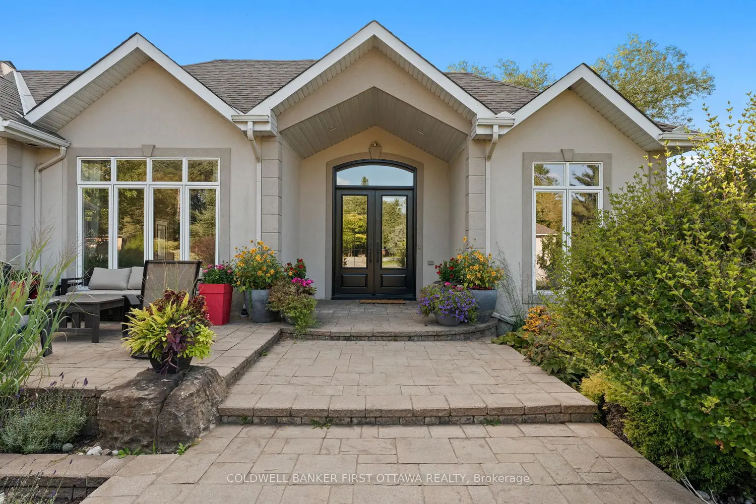 358 River Road photo 2