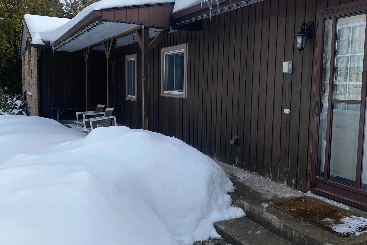 4749 Aurora Road photo 3