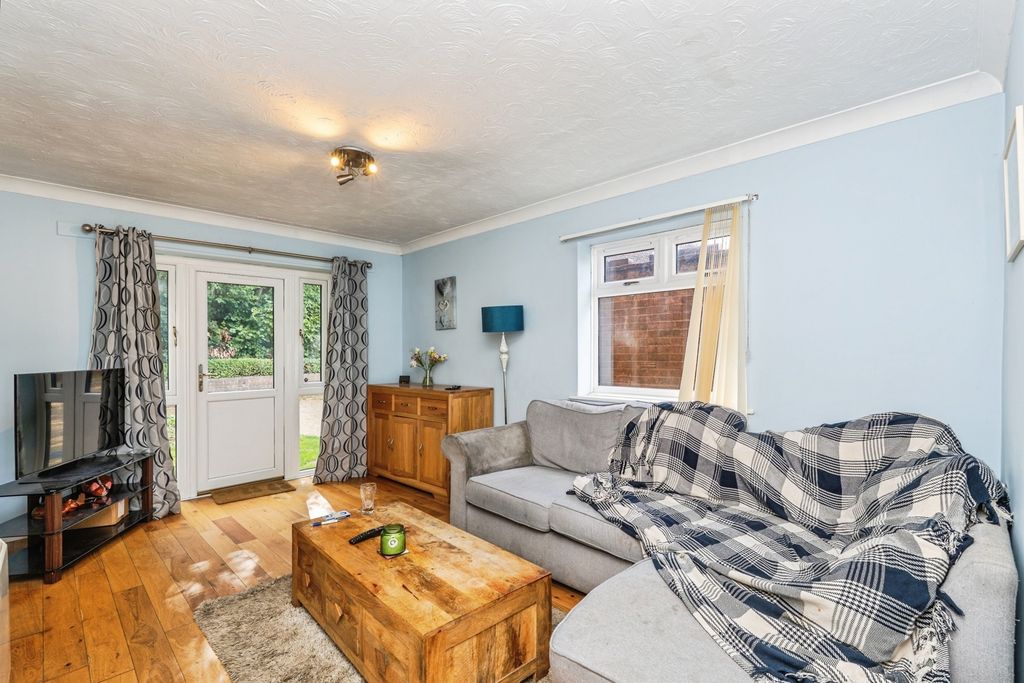 Additional image 10 of 1 bed flat for saleBrunel Road, Southampton, Hampshire SO15