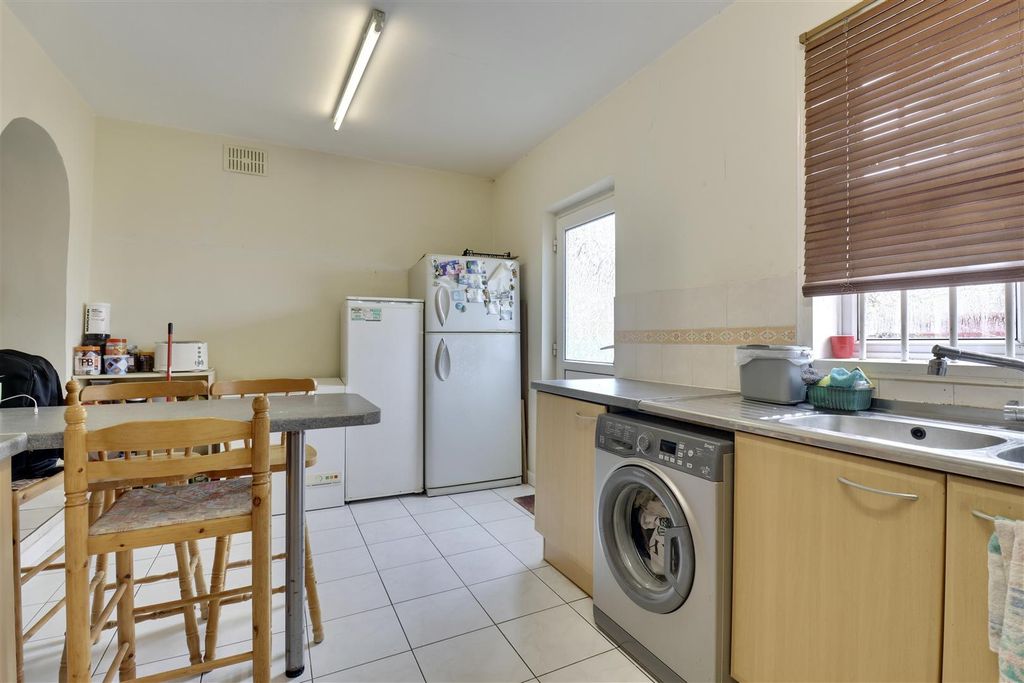 Additional image 4 of 3 bed semi-detached house for saleDeal Road, Portsmouth PO6