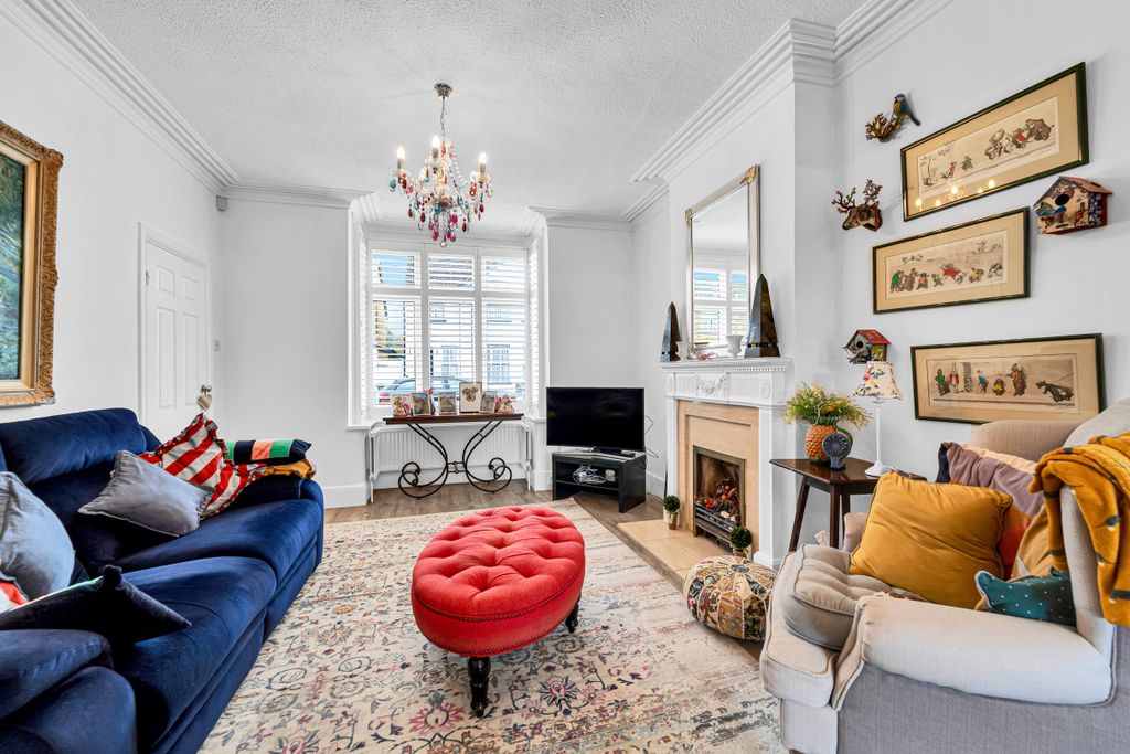 Additional image 15 of 3 bed detached house for saleWarwick Road, Ashford TW15