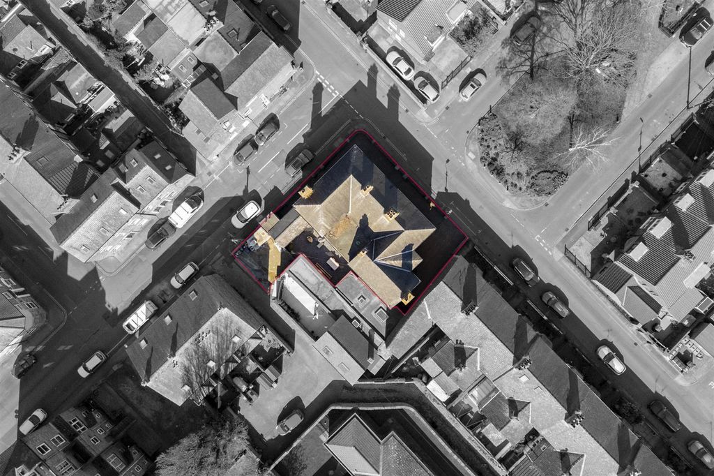 Additional image 7 of 4 bed detached house for saleAlma House, 15, Alma Terrace, York YO10