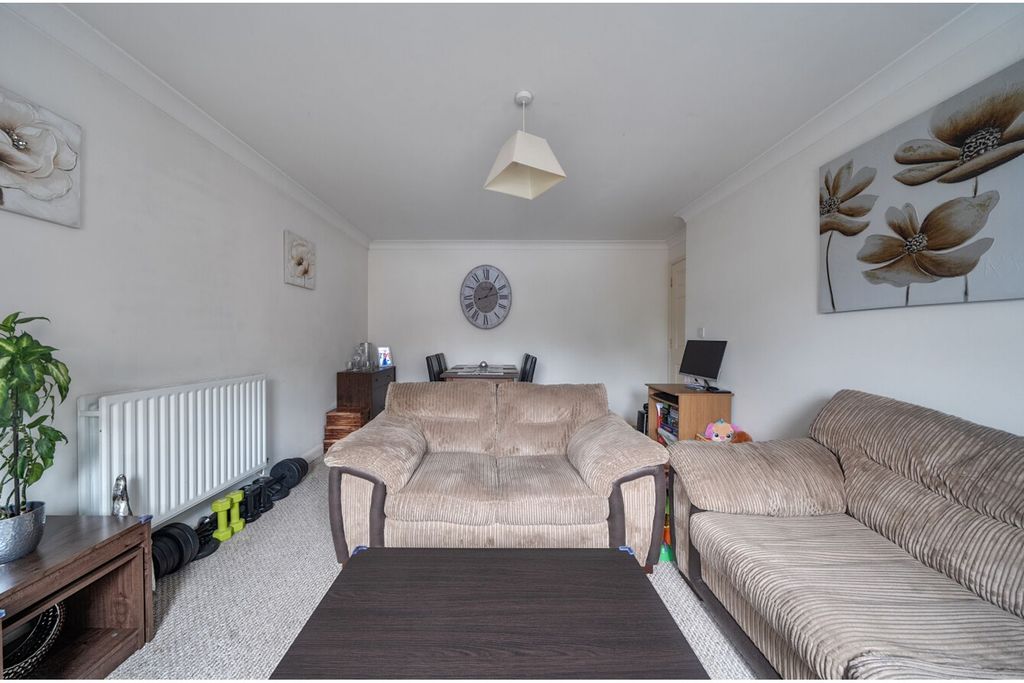 Additional image 3 of 2 bed flat for saleSpring Road, Southampton SO19
