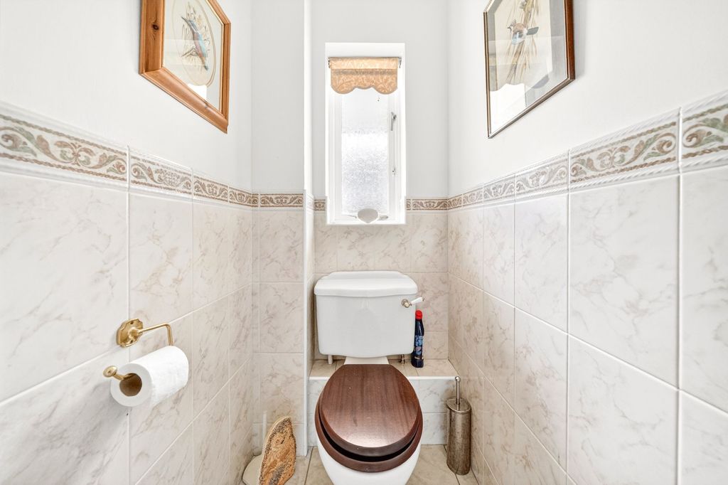 Additional image 13 of 5 bed detached house for saleCampion Gardens, Woodford Green IG8