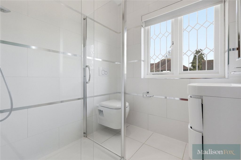 Additional image 26 of 5 bed detached house for saleWoodland Way, Woodford Green IG8