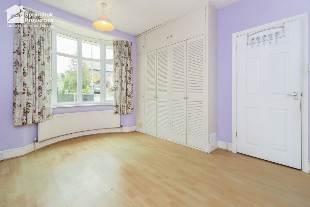 Additional image 10 of 2 bed detached bungalow for saleGlebe Road, Market Harborough, Leicestershire LE16