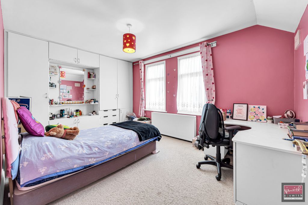 Additional image 9 of 4 bed detached house for saleWarwick Road, Ashford TW15