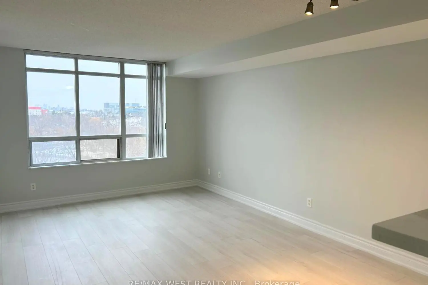 Additional image 9 of 700 Humberwood Boulevard 529