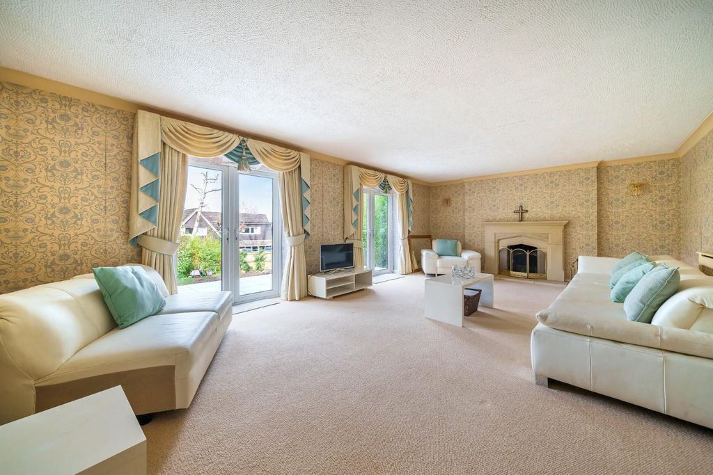 Additional image 3 of 4 bed detached house for saleSt. Leonards Hill, Windsor SL4