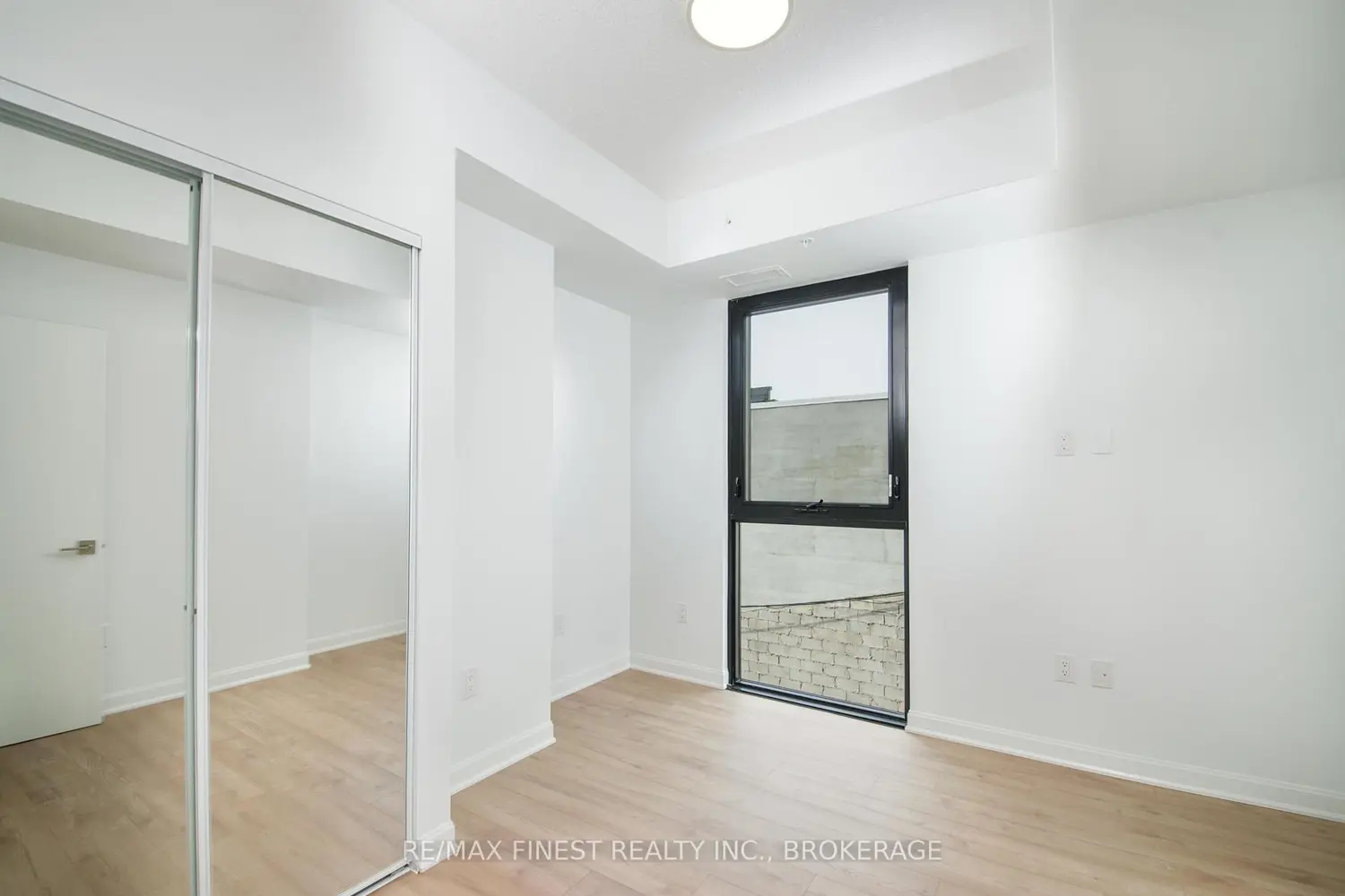 Additional image 9 of 223 Princess Street 314