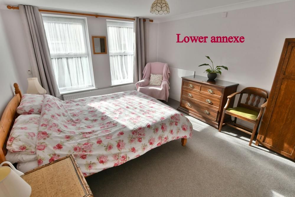 Additional image 36 of 4 bed semi-detached house for saleSt Johns Hill, Wimborne BH21