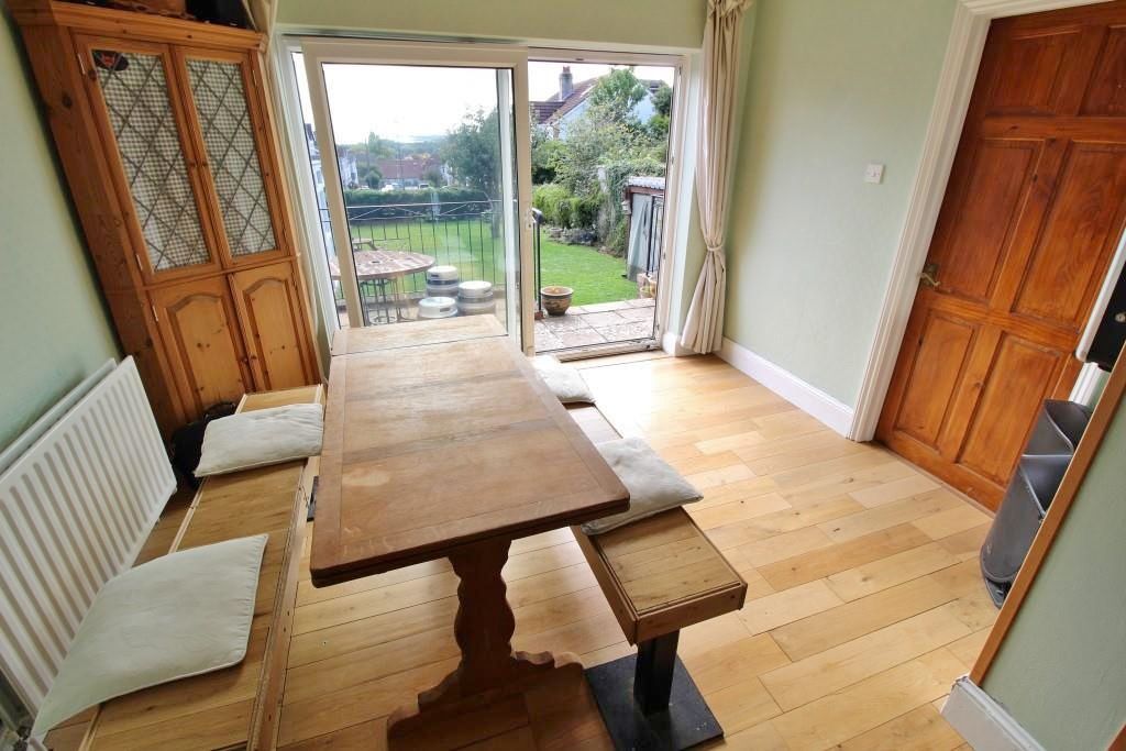 4 bed detached bungalow for saleSea View Road, Drayton PO6 photo 5
