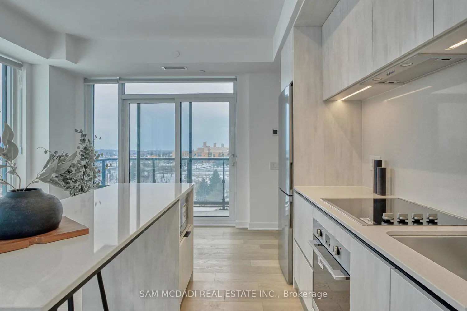 Additional image 4 of 2495 Eglinton Avenue 514