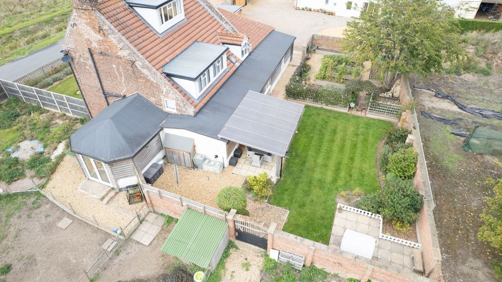 Additional image 63 of 8 bed detached house for saleBroadend Road, Wisbech PE14