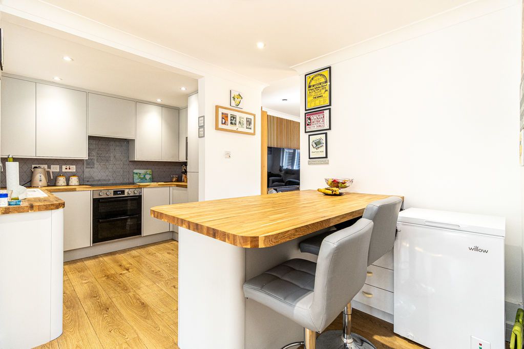 Additional image 23 of 2 bed end terrace house for saleMelrose Close, Southsea PO4
