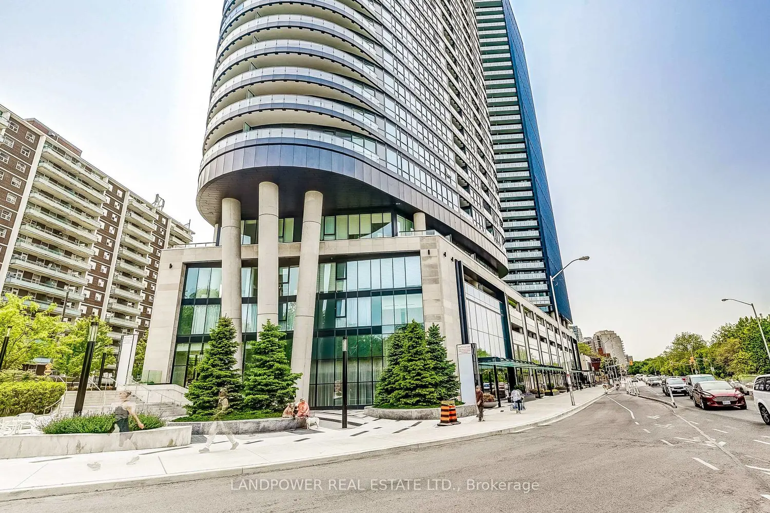 Additional image 2 of 585 Bloor Street 415
