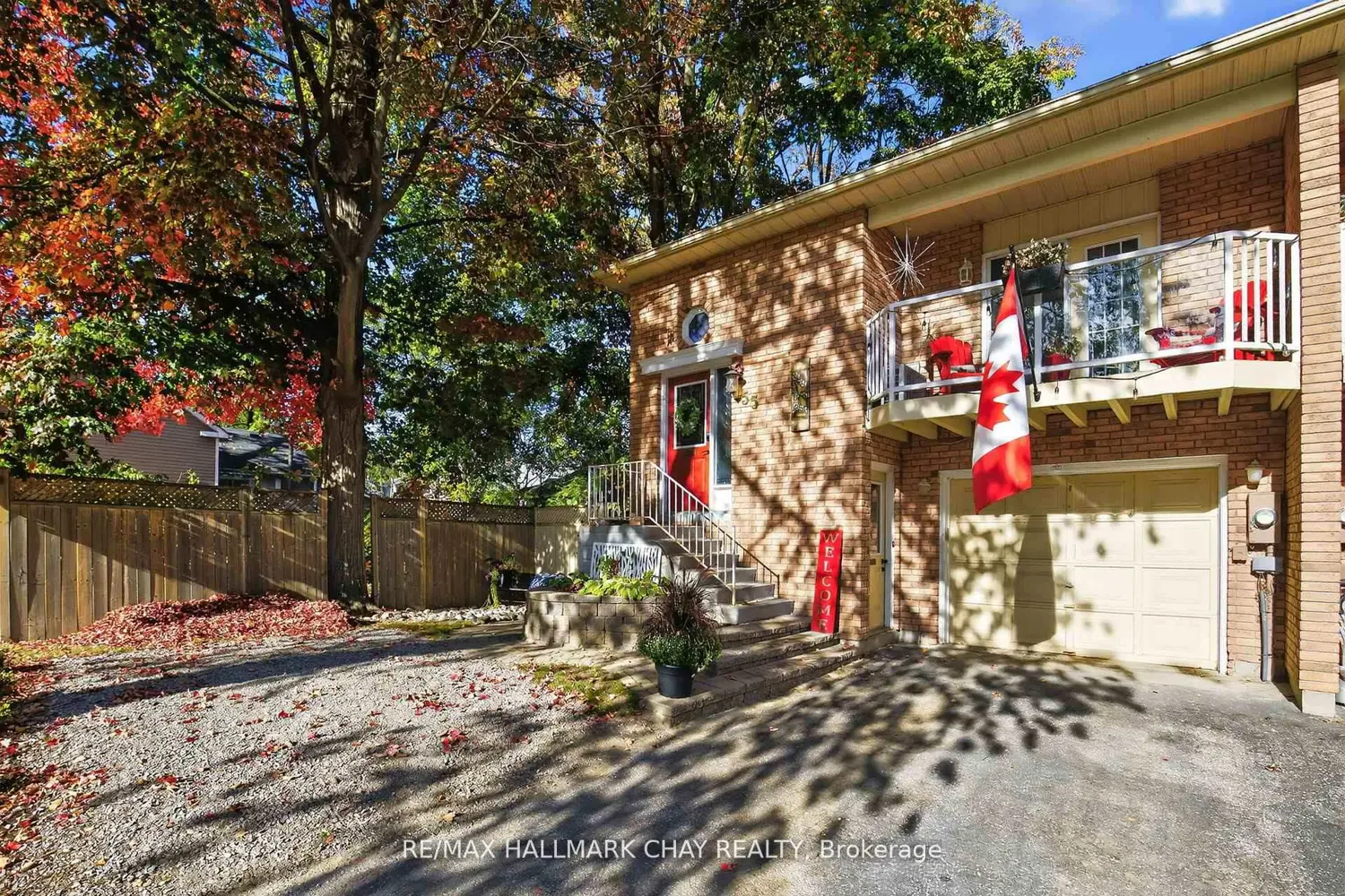 155 Maple Avenue photo 3