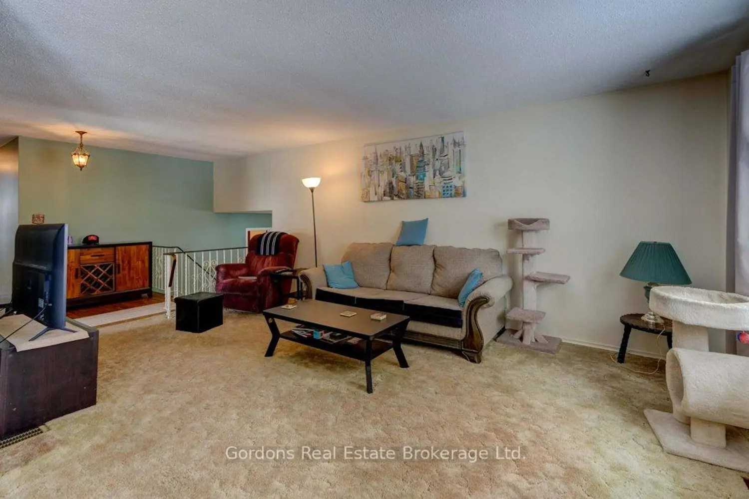284 Catalina Drive photo 3