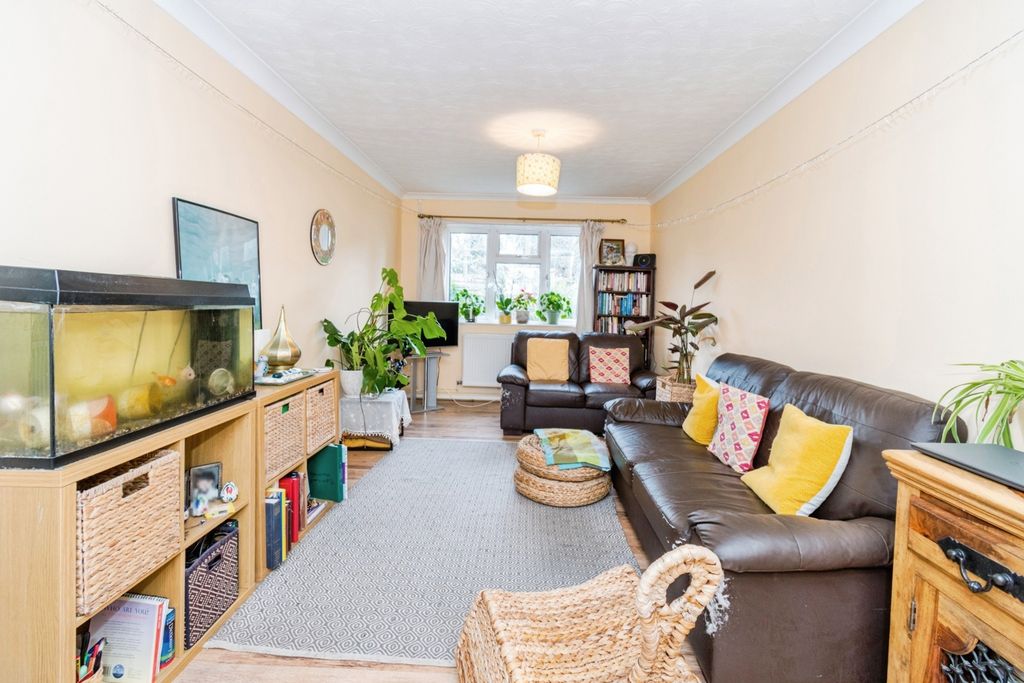 Additional image 4 of 3 bed terraced house for saleWhitehouse Gardens, Regents Park, Southampton, Hampshire SO15