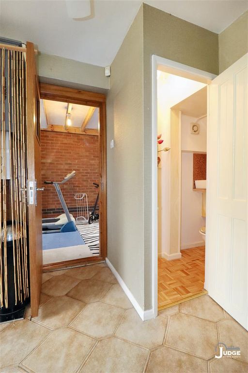 Additional image 11 of 3 bed semi-detached house for saleLedwell Drive, Glenfield, Leicester LE3