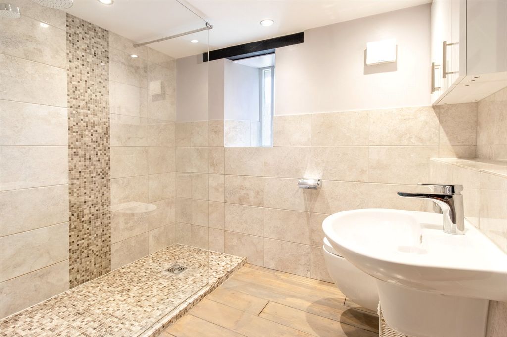 Additional image 20 of 6 bed detached house for saleMain Road, Curbridge, Witney, Oxfordshire OX29