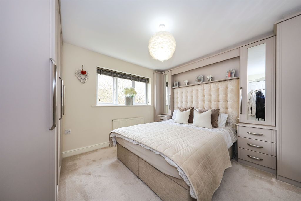 Additional image 7 of 4 bed detached house for saleBarbel Drive, Wednesfield, Wolverhampton WV10