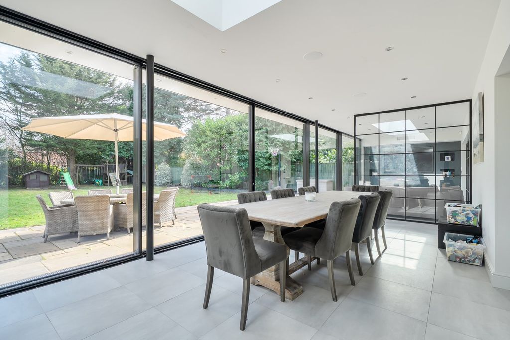 Additional image 7 of 6 bed detached house for salePyrford, Surrey GU22