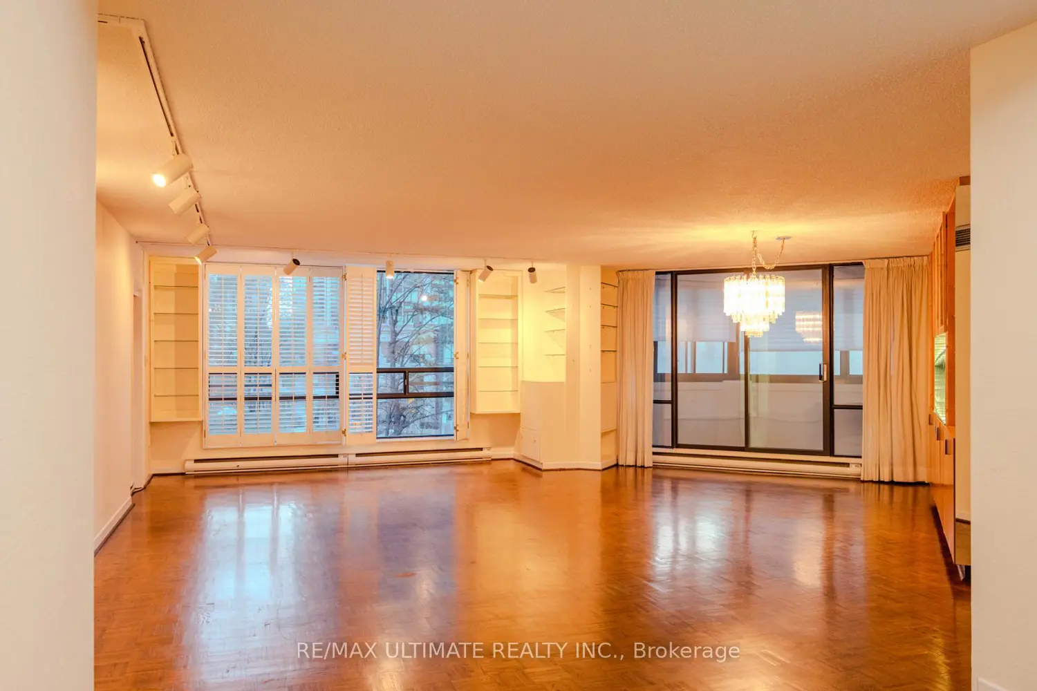 Additional image 9 of 240 Heath Street 201