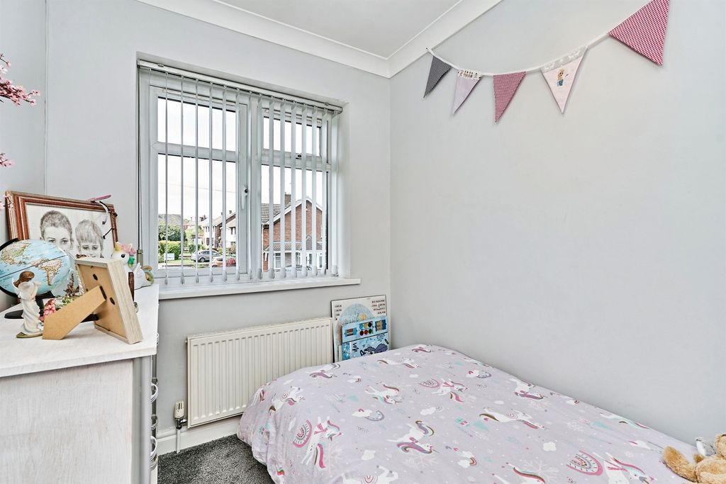 Additional image 12 of 4 bed semi-detached house for saleLinden Lane, Willenhall WV12