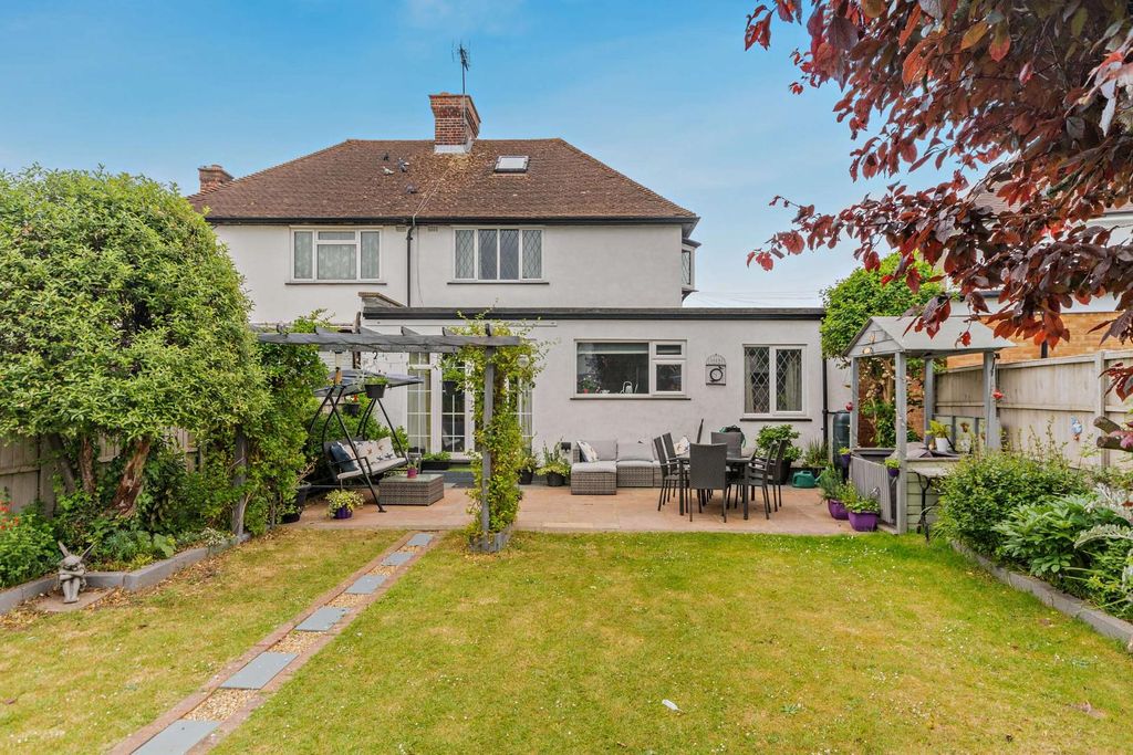 Additional image 20 of 3 bed semi-detached house for saleBrownrigg Road, Ashford TW15