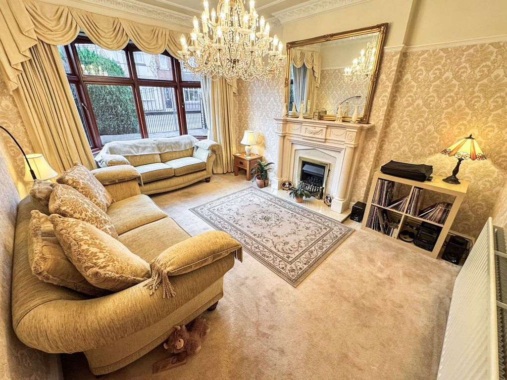 Additional image 10 of 5 bed detached house for saleSandbeds Road, Willenhall WV12