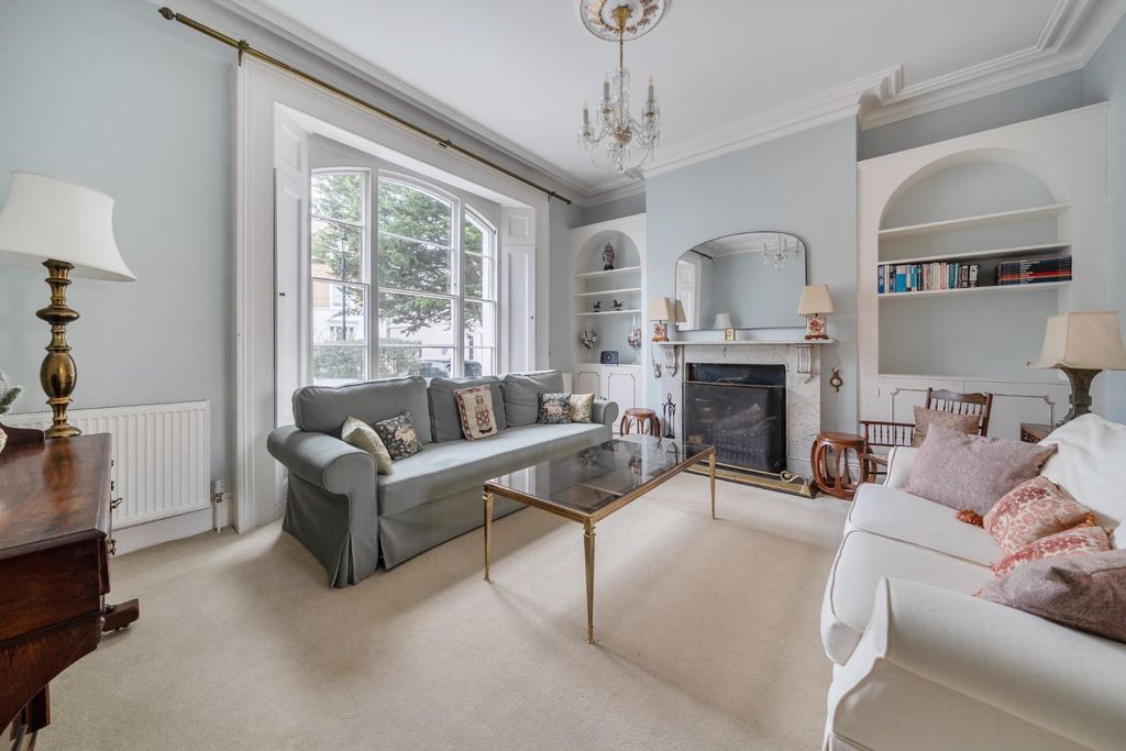 Additional image 2 of 4 bed terraced house for saleTrinity Place, Windsor SL4