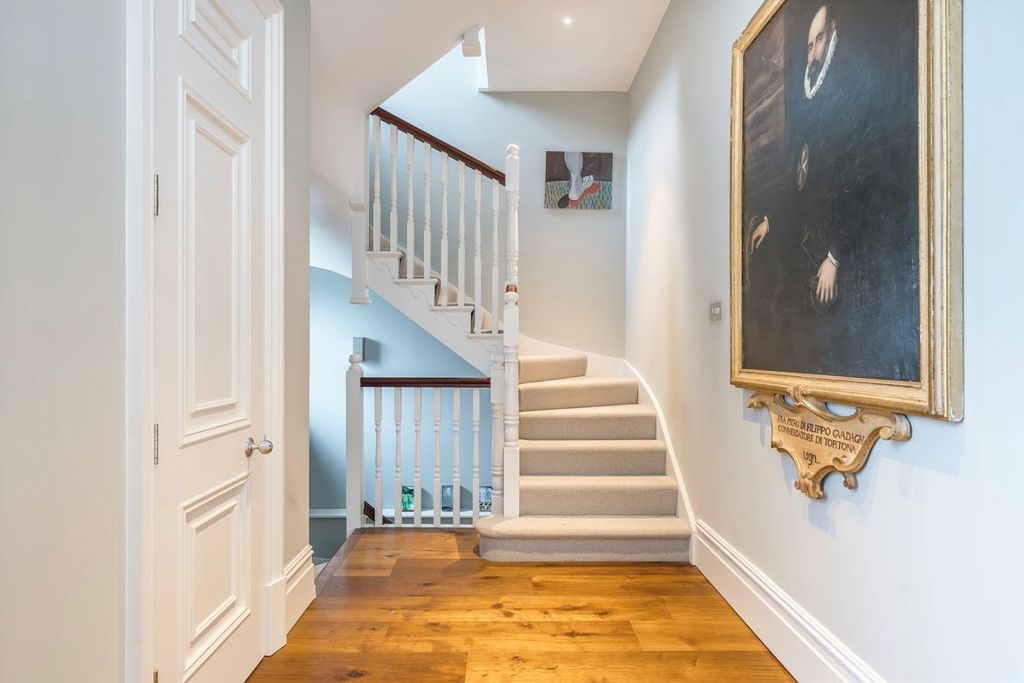 Additional image 6 of 5 bed property for saleKings Road, Richmond TW10
