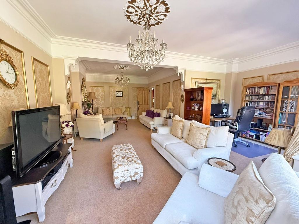 Additional image 9 of 4 bed property for saleClifford Grove, Ashford TW15