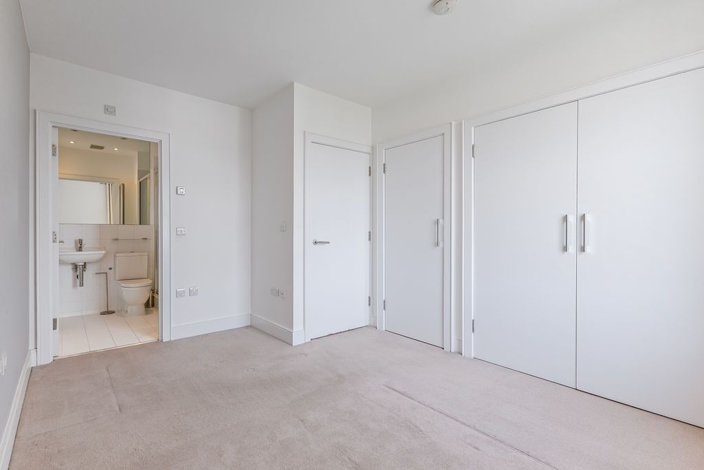 Additional image 10 of 2 bed flat for saleLewiston Close, Worcester Park KT4